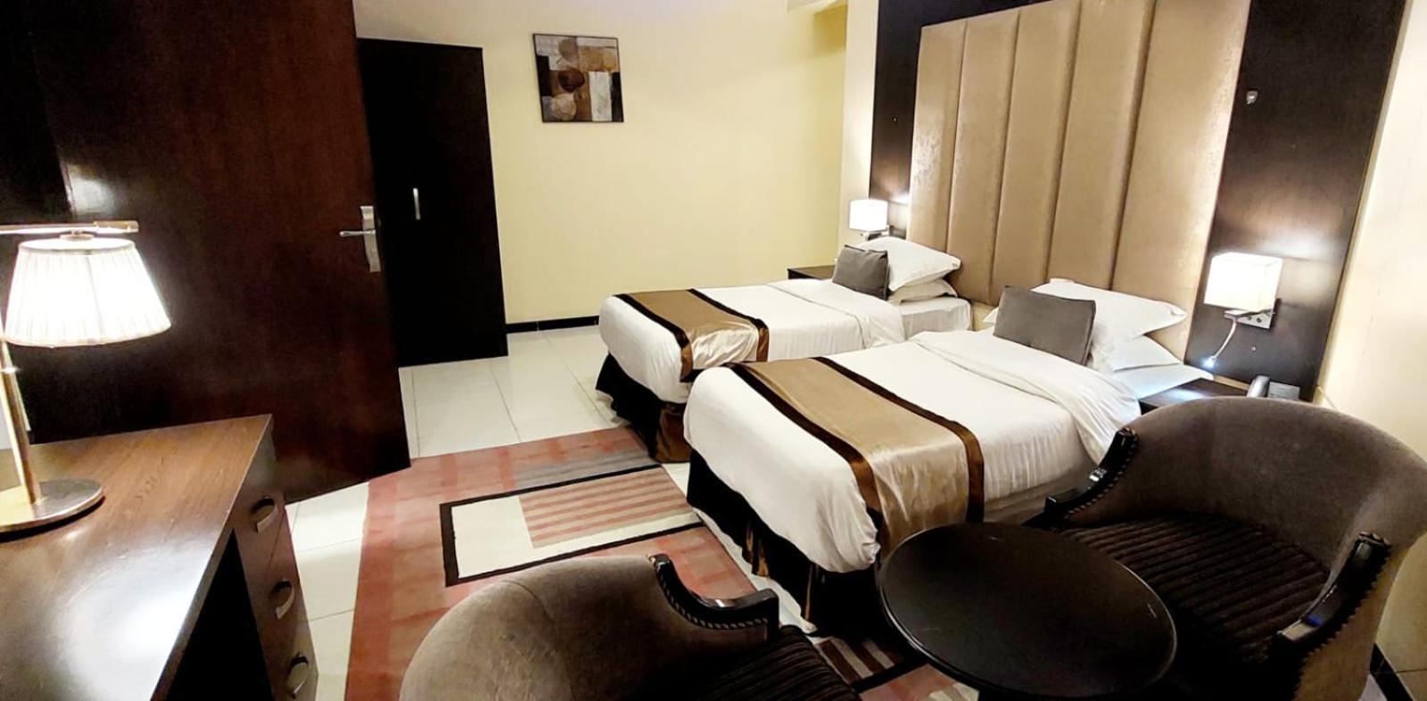 Address Sharurah Hotel 外观 照片
